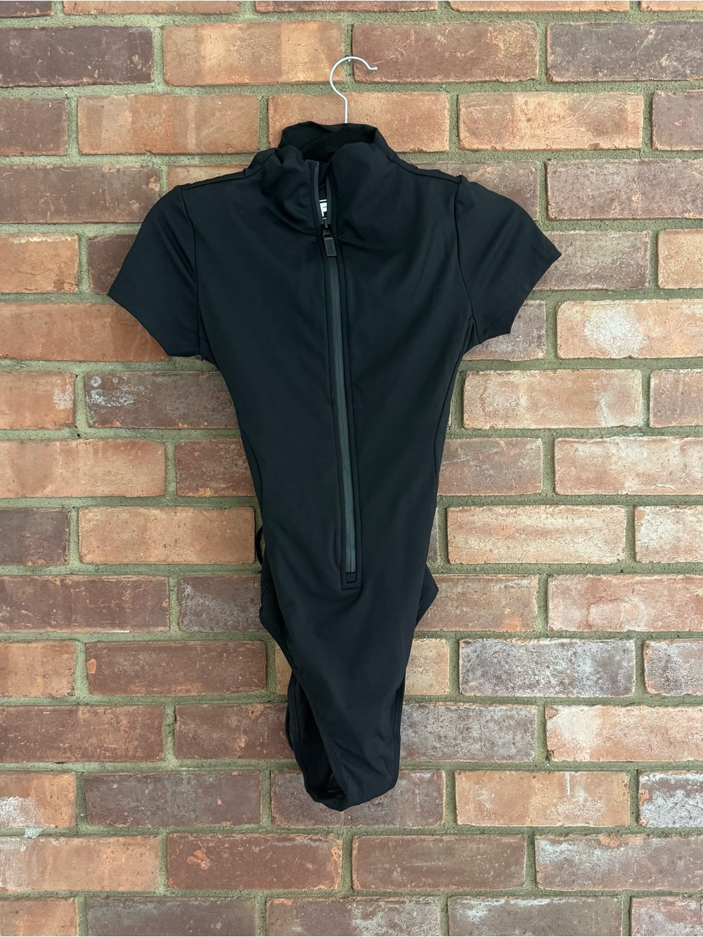 NWT TA3 Short Sleeve Surfy Swimsuit